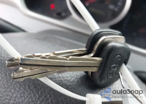 2006 Toyota Highlander V6 from USA, damaged, VIN JTEDP21A260122119